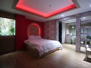 Pohang Wow Motel Экстерьер фото